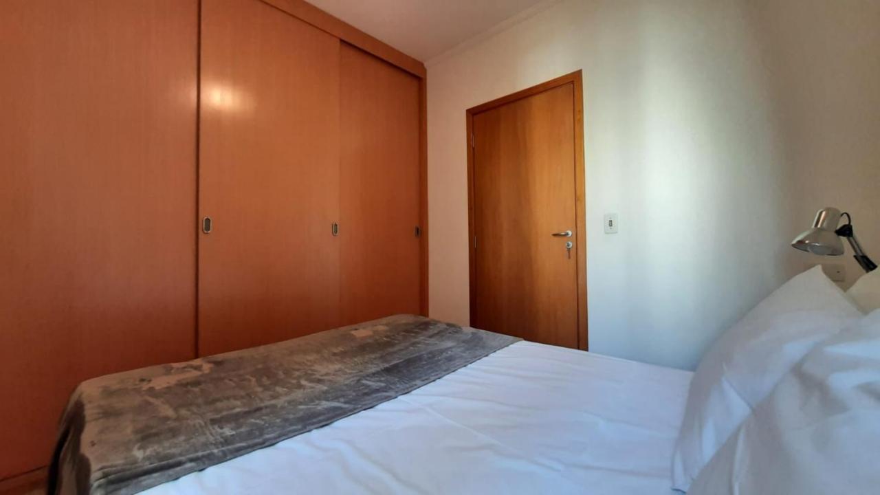 Apt De 2 Quartos, 3 Quadras Av Paulista E Wi-Fi 250 Mbs Apartman São Paulo Kültér fotó